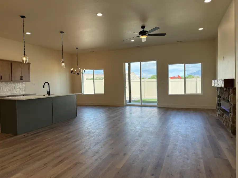 670 Sunset Valley Street, Grand Junction, CO 81504 - #3