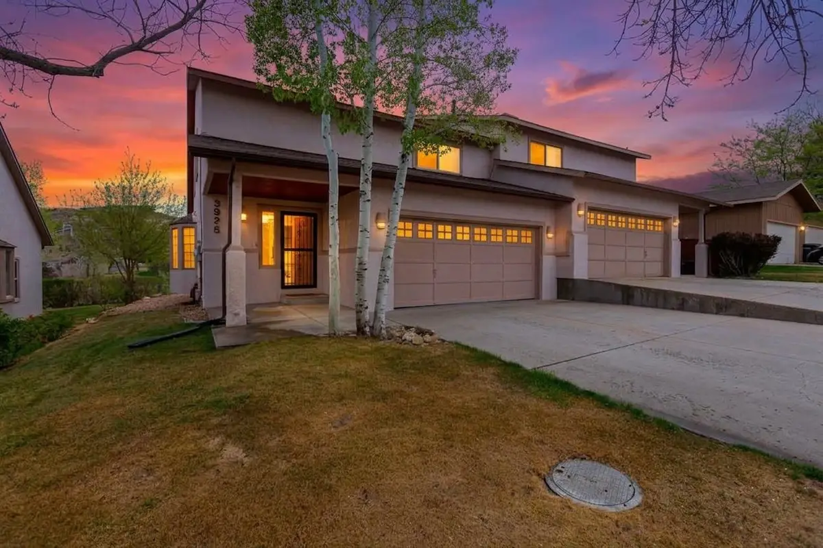 392 1/2 E Valley Circle, Grand Junction, CO 81507 - #1