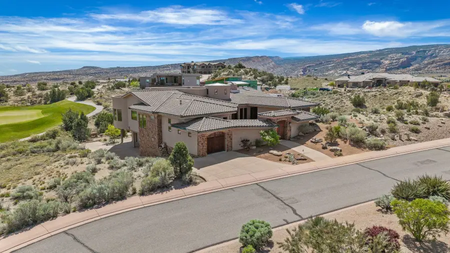 325 Hearthstone Court, Grand Junction, CO 81507 - #2