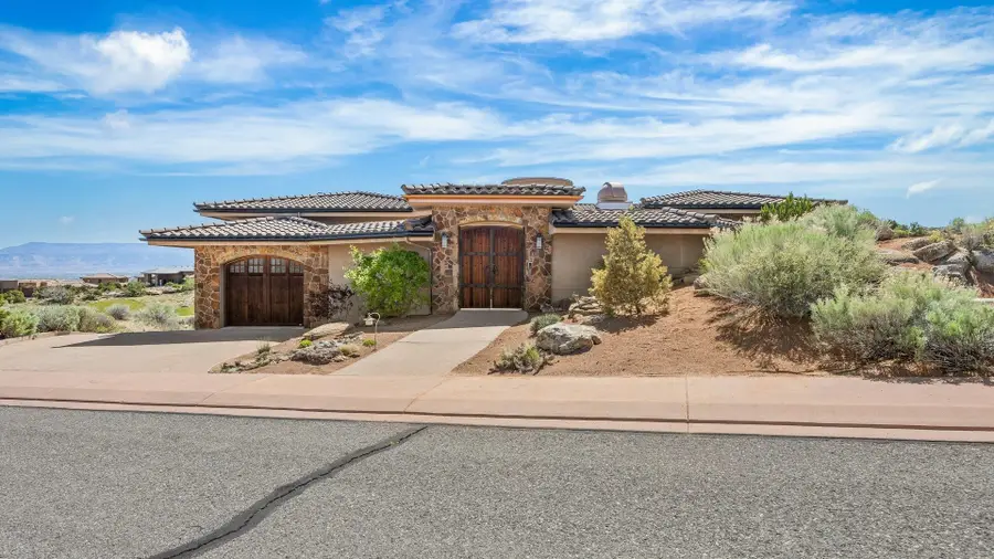 325 Hearthstone Court, Grand Junction, CO 81507 - #3