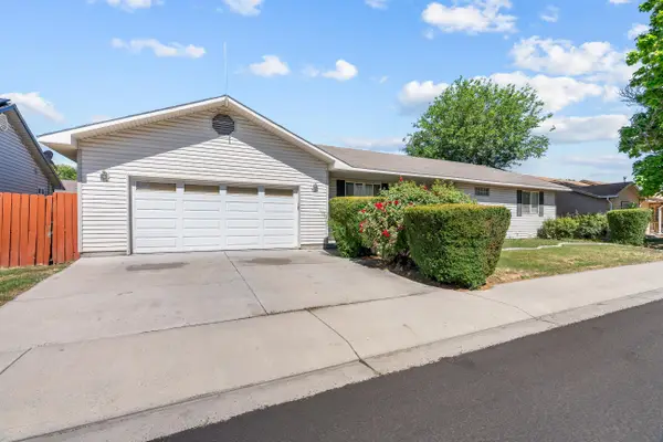 571 E Greenfield Circle, Grand Junction, CO 81504