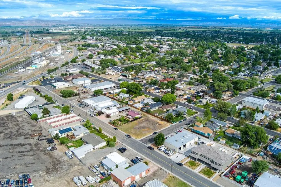715 E Grand Avenue, Fruita, CO 81521 - #3