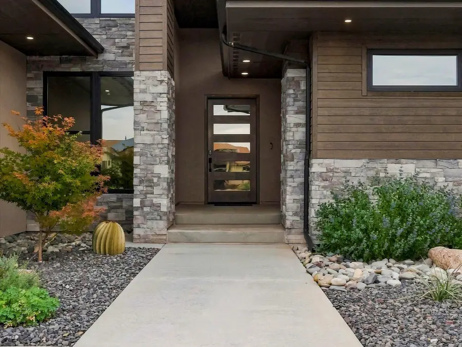 2189 Mescalero Avenue, Grand Junction, CO 81507 - #3