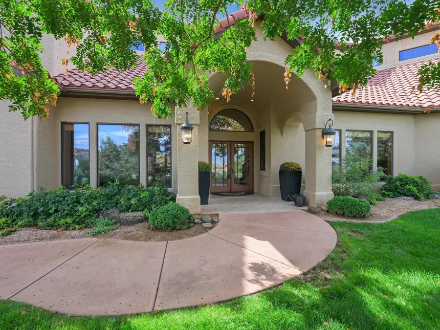 2203 Dakota Drive, Grand Junction, CO 81507 - #2