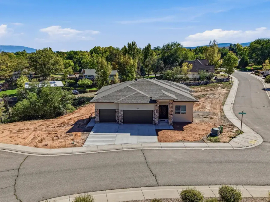2121 Riverbend Court, Grand Junction, CO 81507 - #3