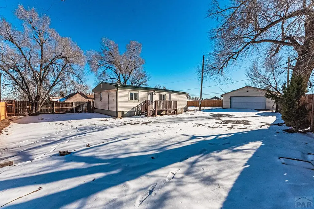 1604 E River St, Pueblo, CO 81001 - #1