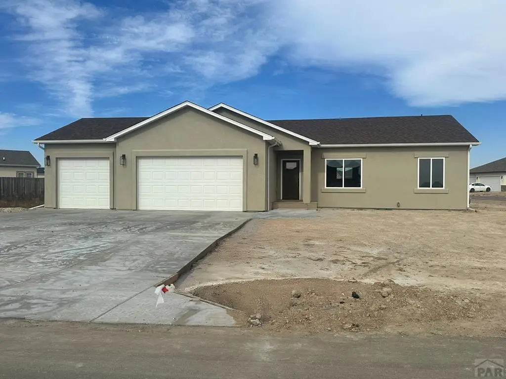 571 N Campbell Dr, Pueblo West, CO 81007 - Image #1