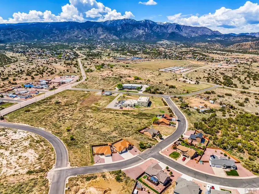 424 Empire Rd, Canon City, CO 81212 - #2