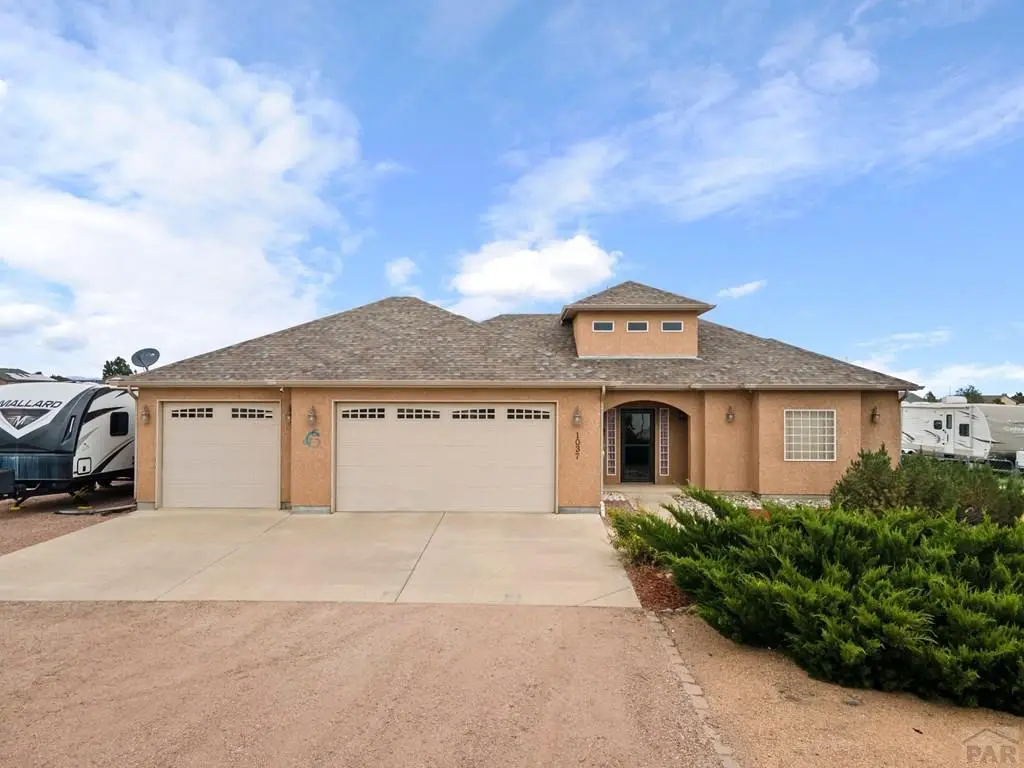 1037 W Desert Sage Dr, Pueblo West, CO 81007 - Image #1