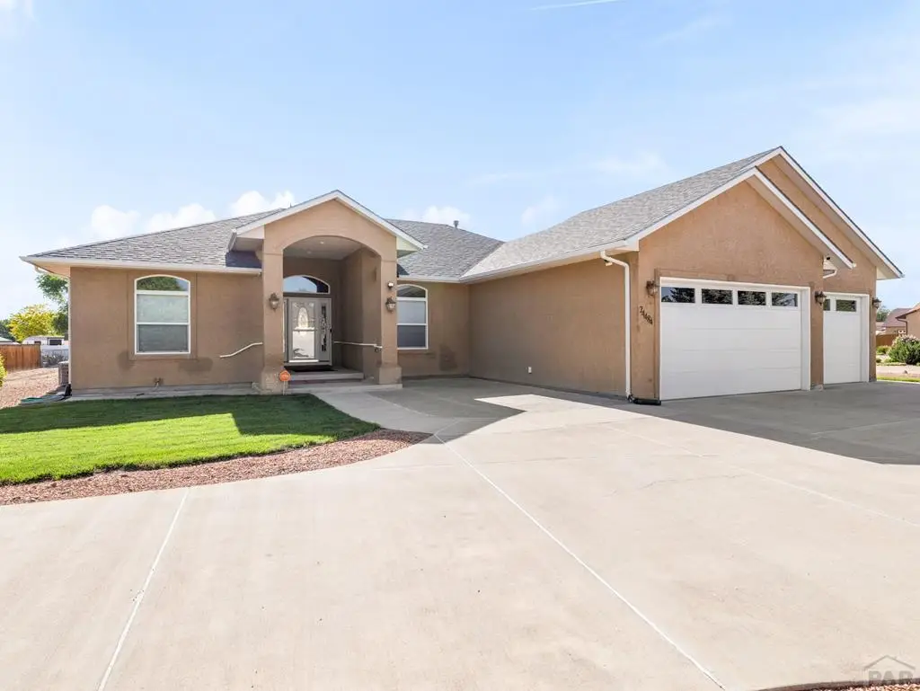 24484 Gale Rd, Pueblo, CO 81006 - Image #1