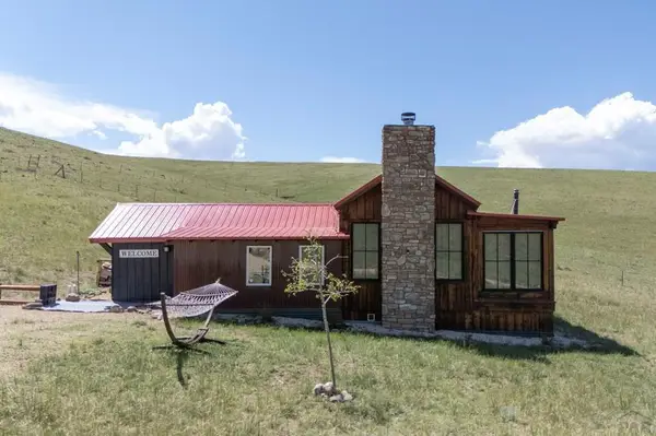 1225 Brokenhand Rd, Westcliffe, CO 81252