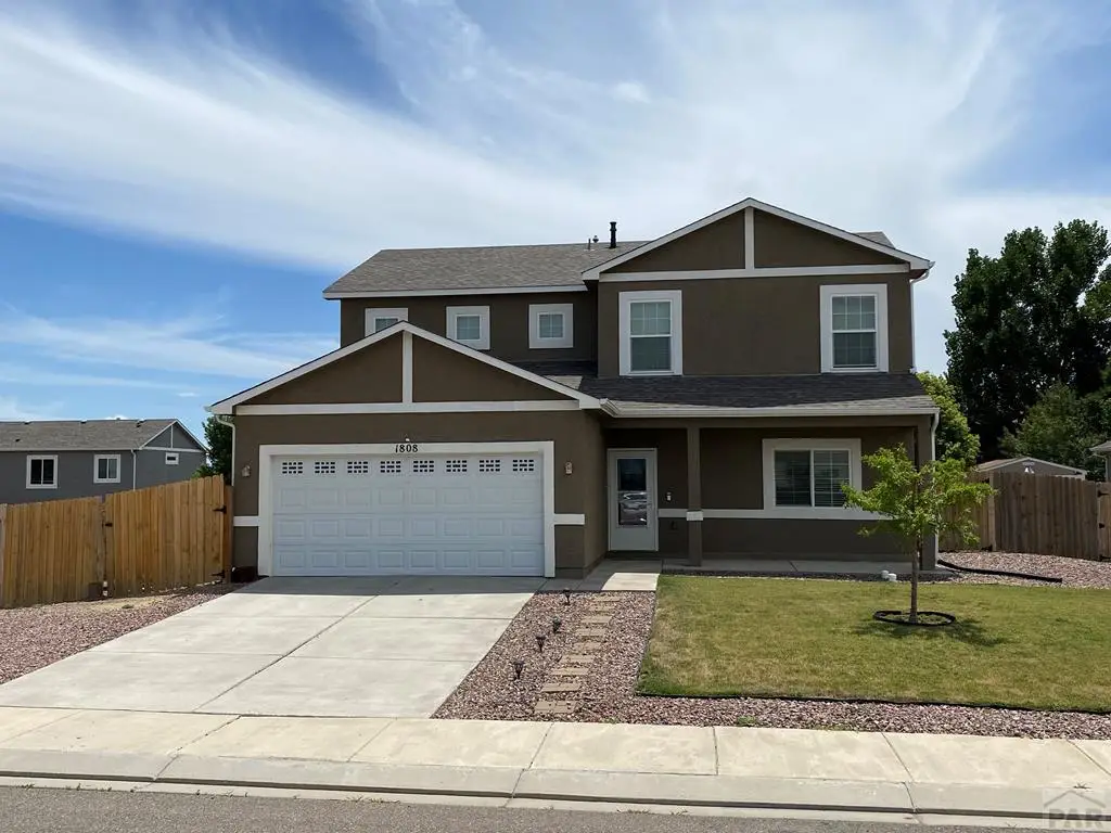 1808 Kingfisher Ln, Pueblo, CO 81008 - Image #1