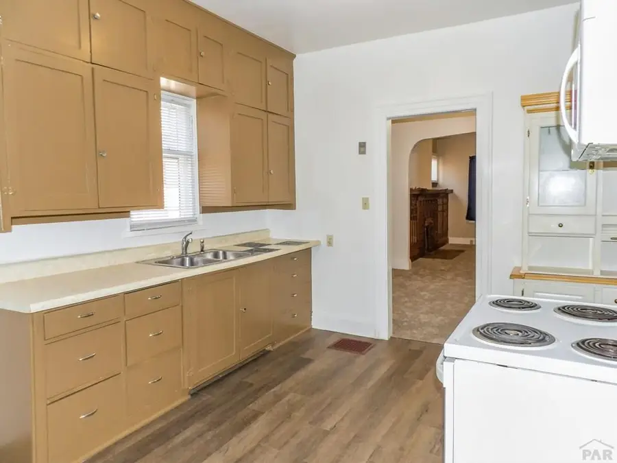 1506 E 7th St, Pueblo, CO 81001 - #3