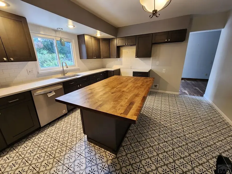 2 Hilton Ln, Pueblo, CO 81001 - Image #3