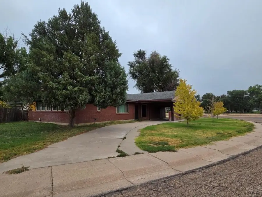 1307 Parkview Ave, Lamar, CO 81052 - Image #2