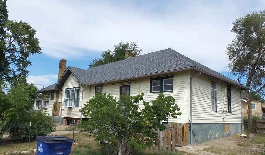 1208 E 11th St, Pueblo, CO 81001 - #2
