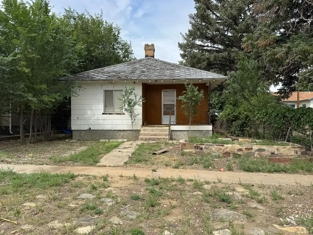 312 Pinon St, Walsenburg, CO 81089 - #1