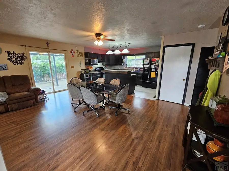 410 Oak Dr, Lamar, CO 81052 - Image #2