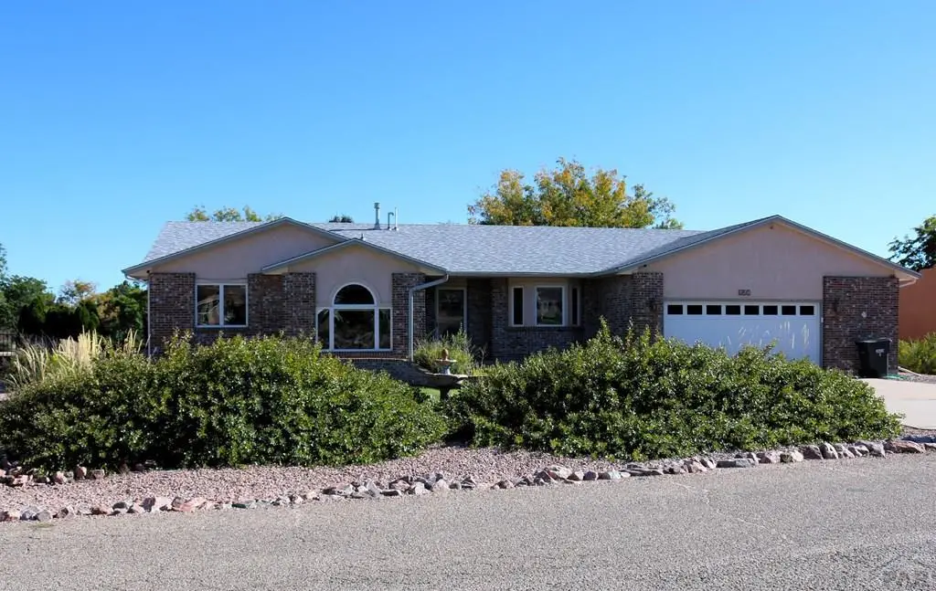 528 W Golfwood Dr, Pueblo West, CO 81007 - Image #1