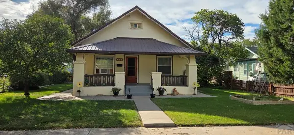 608 S 4th St, Lamar, CO 81052