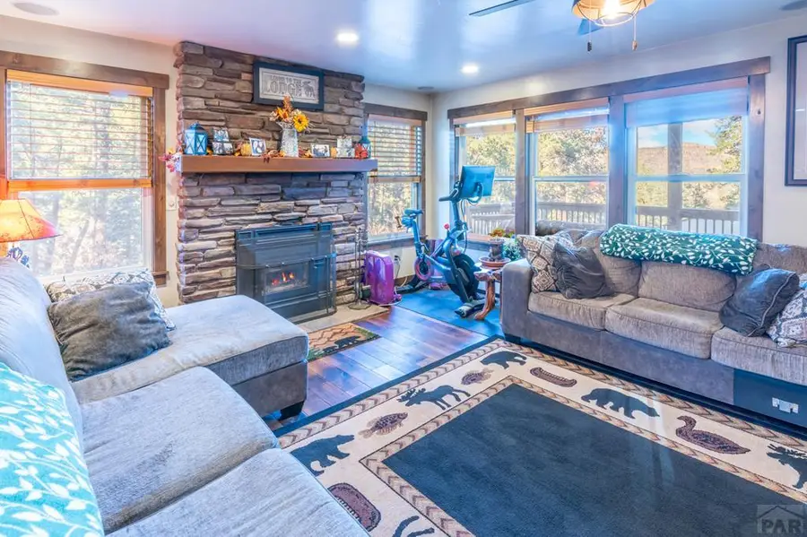 8946 Cottonwood Dr, Beulah, CO 81023 - Image #3