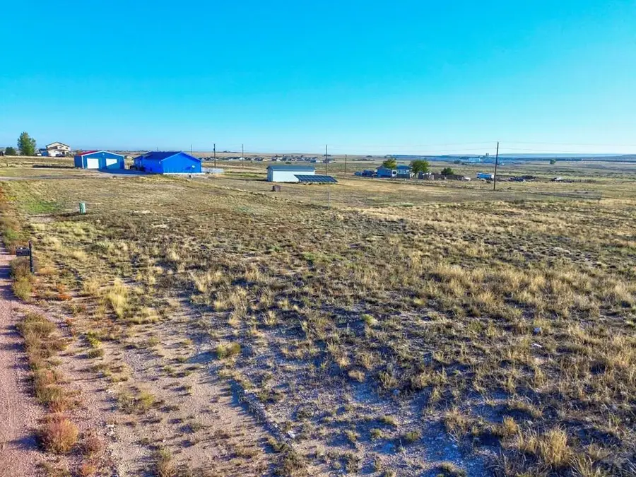 420 N Heather Dr., Pueblo, CO 81007 - Image #2