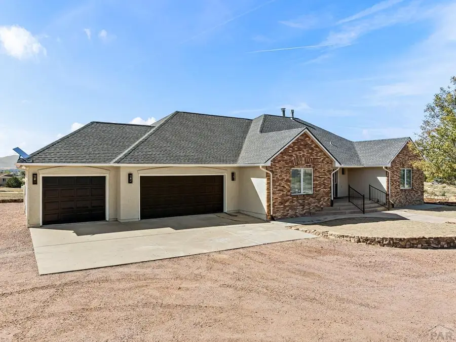 504 S Meredith Dr, Pueblo West, CO 81007 - Image #2