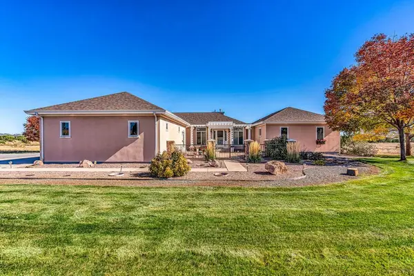 5741 St Charles River Dr, Pueblo, CO 81004