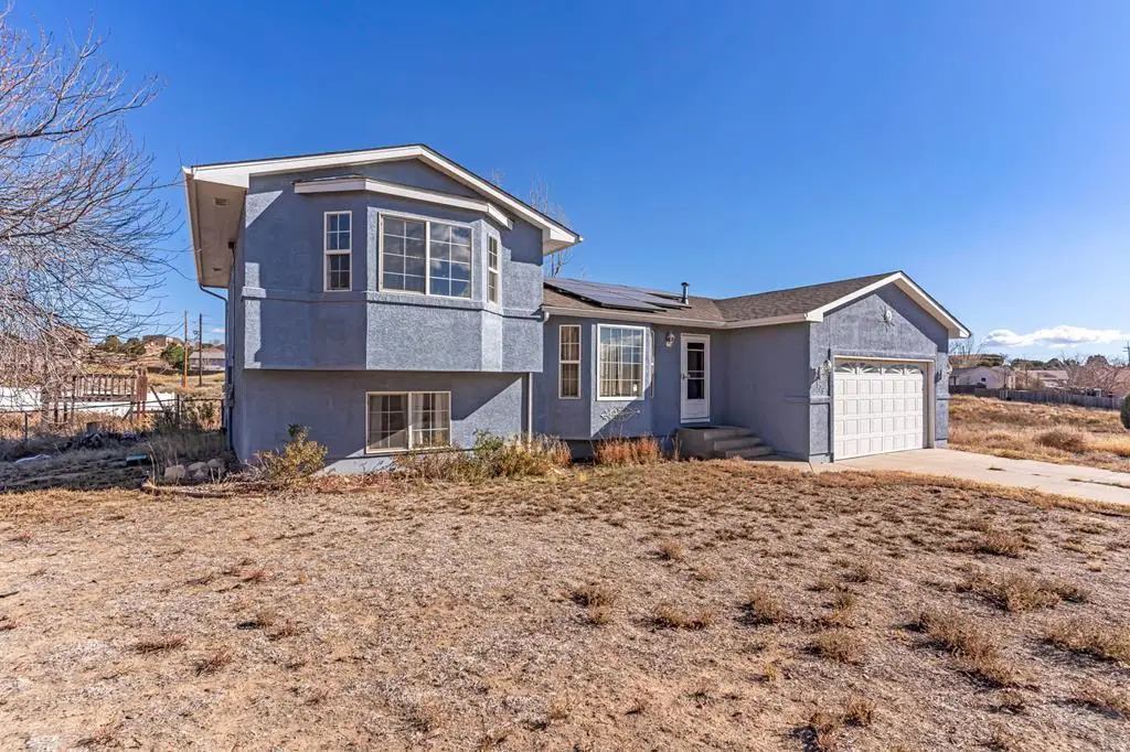 179 W Greenway Pl, Pueblo West, CO 81007 - Image #1