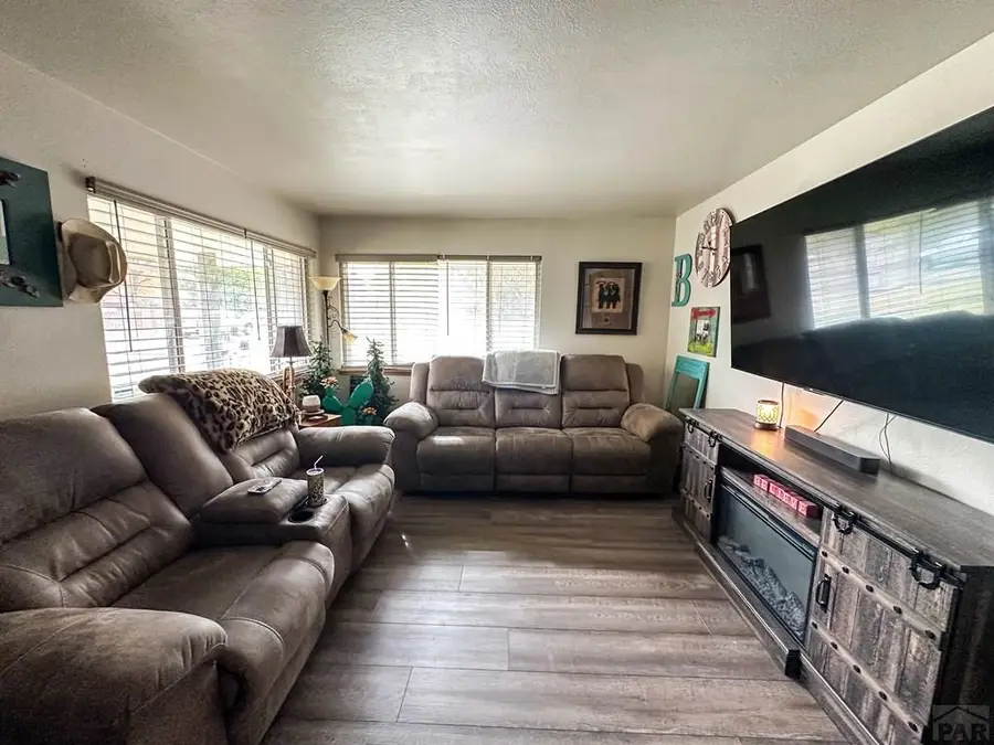 1004 S 6th St, Lamar, CO 81052 - Image #2