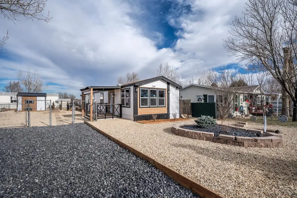 249 E Dawnview Dr, Pueblo West, CO 81007 - Image #1