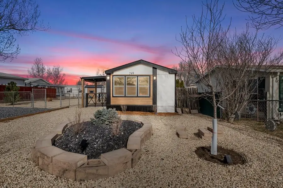 249 E Dawnview Dr, Pueblo West, CO 81007 - Image #2