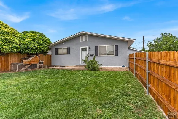 3411 Lancaster Dr, Pueblo, CO 81005