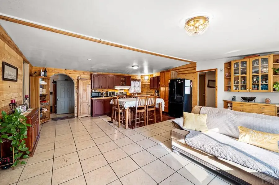 5320 E Red Creek Springs Rd, Pueblo, CO 81005 - Image #3