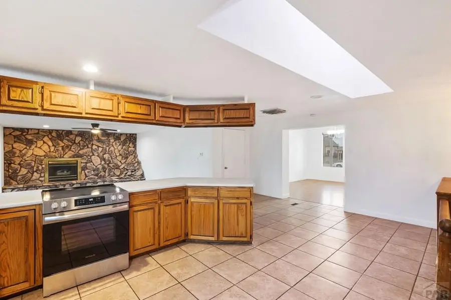 609 E 5th St, Pueblo, CO 81001 - Image #3