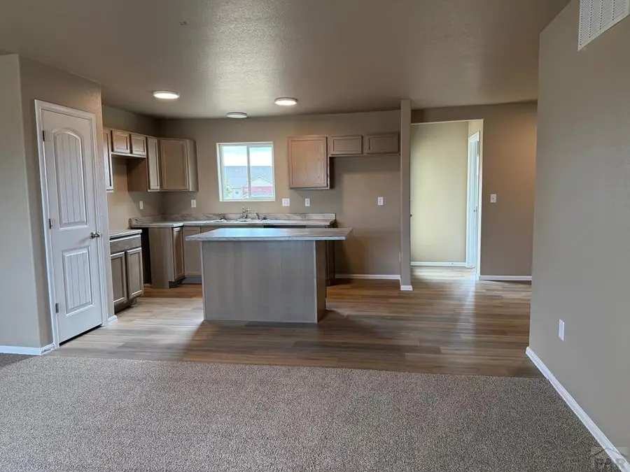 5208 Gannet Lane, Pueblo, CO 81008 - Image #2