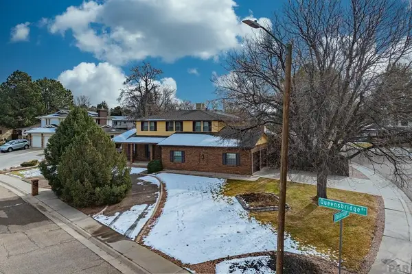 12 Queensbridge Dr, Pueblo, CO 81001