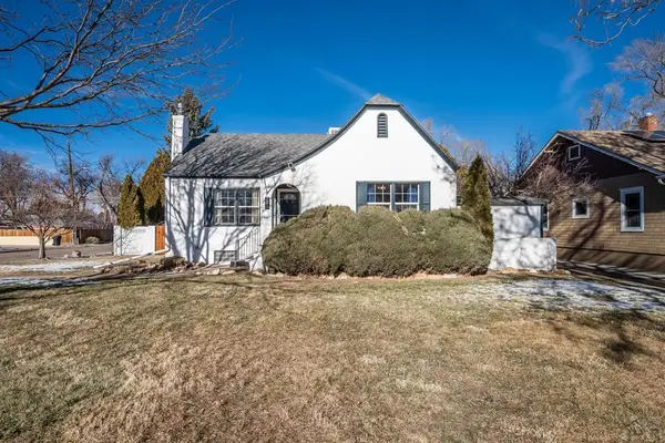 241 Goodnight Ave, Pueblo, CO 81004