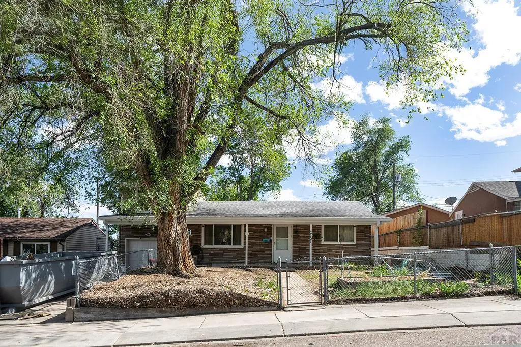 2101 Salt Dr, Colorado Springs, CO 80910 - Image #1
