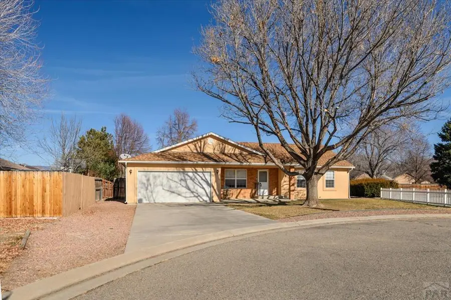 521 Shadow Pl, Florence, CO 81226 - Image #2