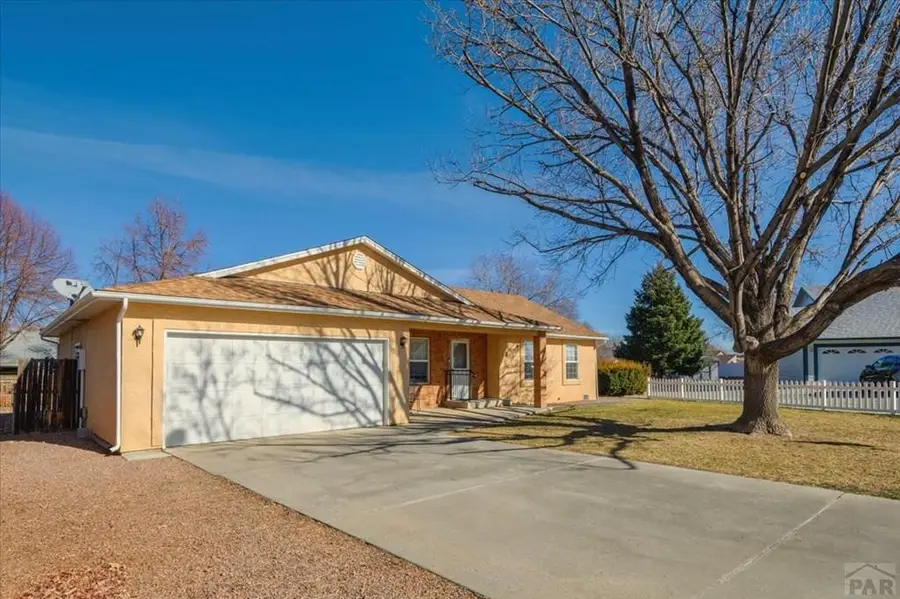 521 Shadow Pl, Florence, CO 81226 - Image #3