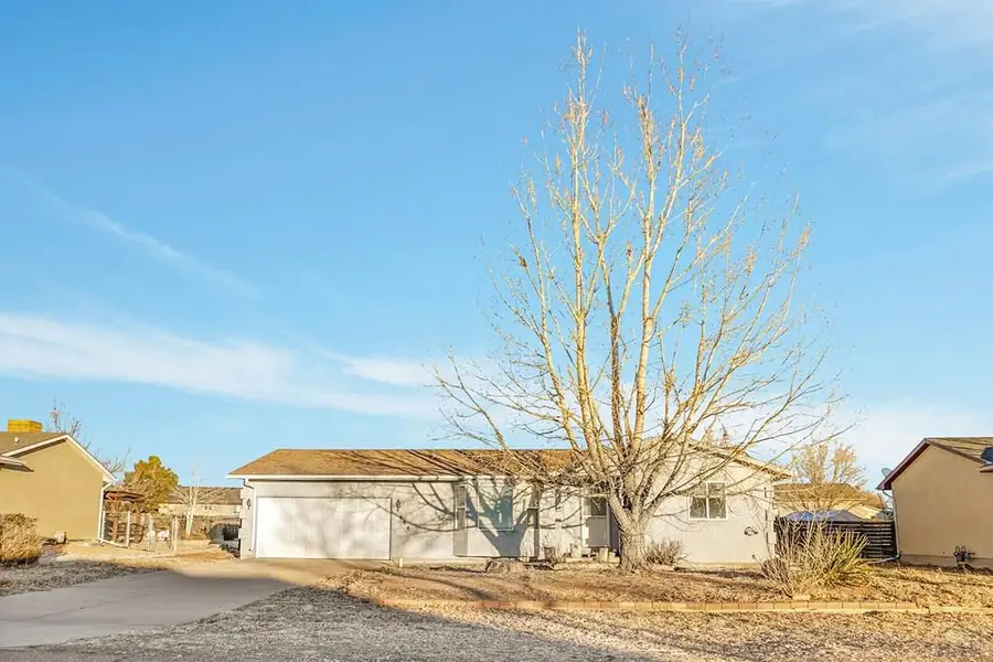 864 S Kline Dr, Pueblo West, CO 81007 - Image #3