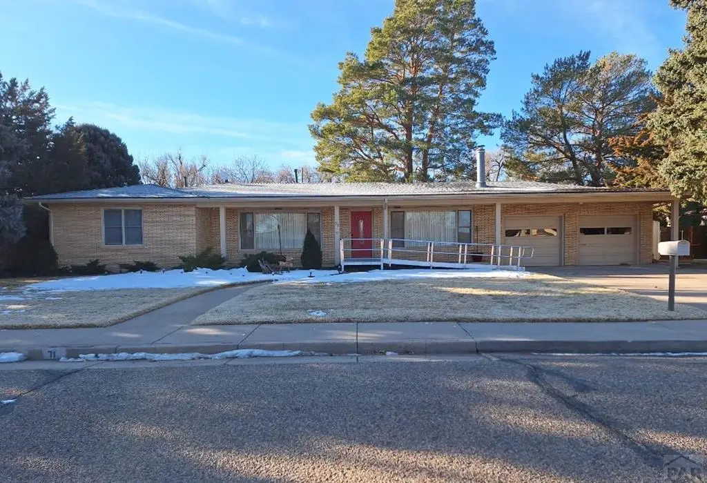 71 Mayhew Dr, Lamar, CO 81052 - Image #1