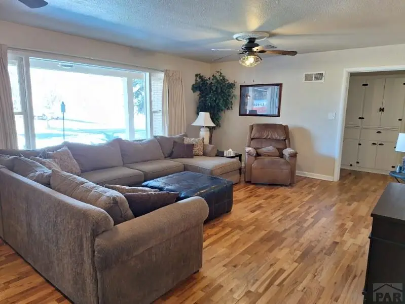 71 Mayhew Dr, Lamar, CO 81052 - Image #3