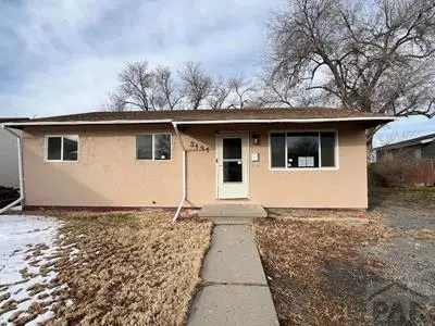 3131 Skyview Ave, Pueblo, CO 81008