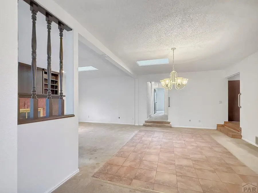 52 Villa Dr, Pueblo, CO 81001 - Image #3