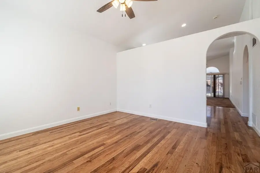 935 Maplecrest Dr, Pueblo, CO 81005 - #2