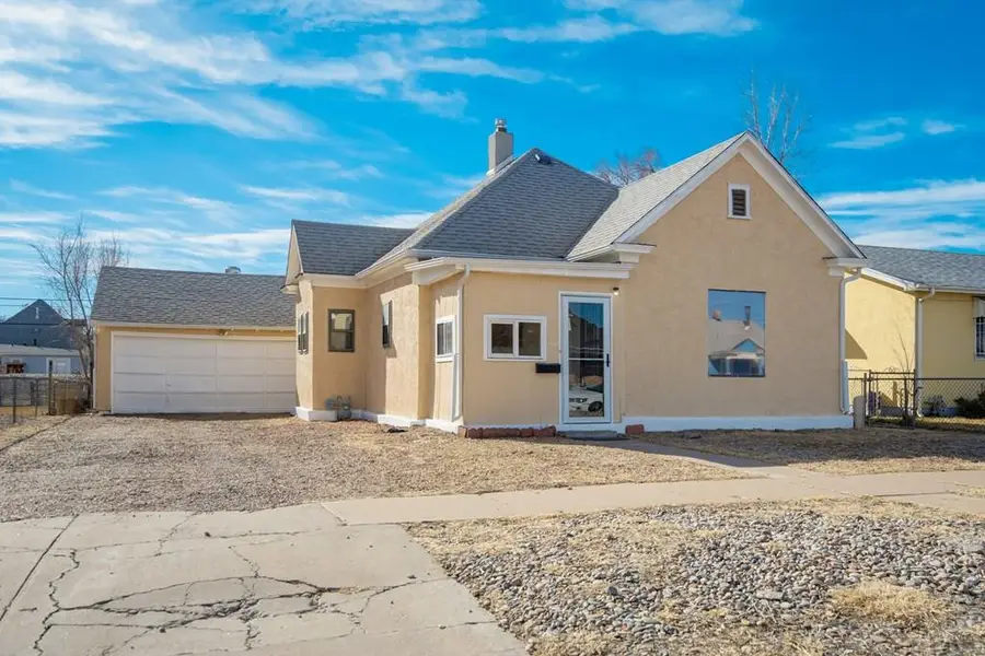 1122 W Summit Ave, Pueblo, CO 81004 - #2