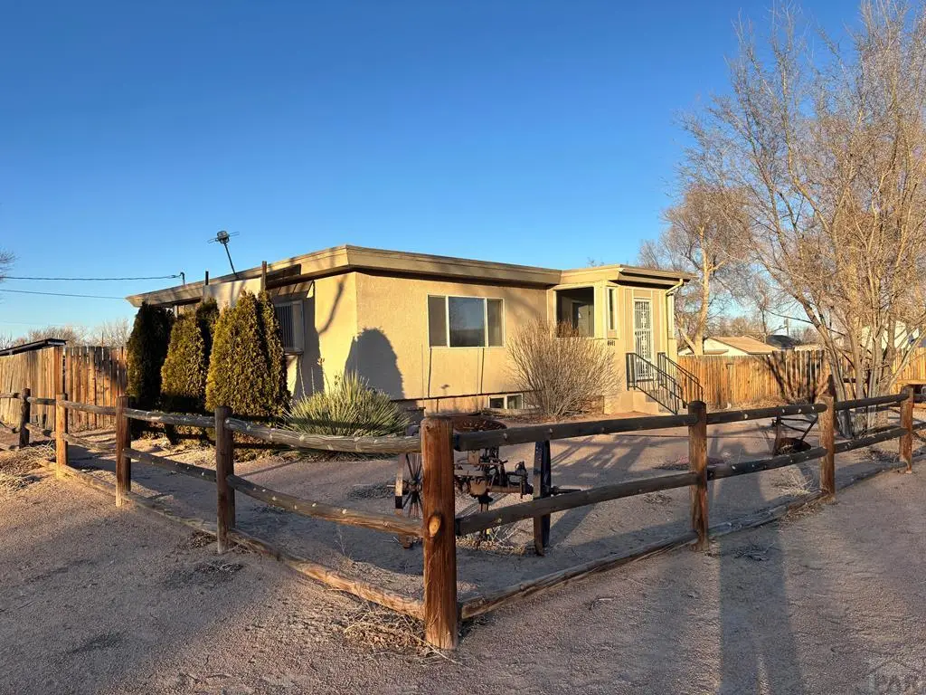 4611 St Clair Ave, Pueblo, CO 81005 - #1