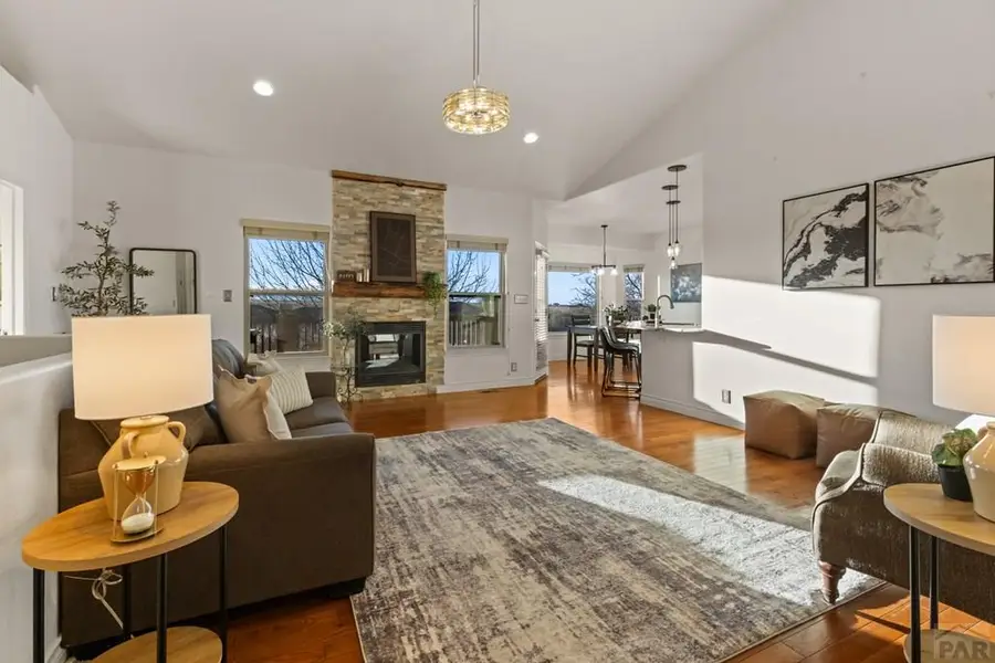 1507 Lynn Meadows Dr, Pueblo, CO 81005 - #2